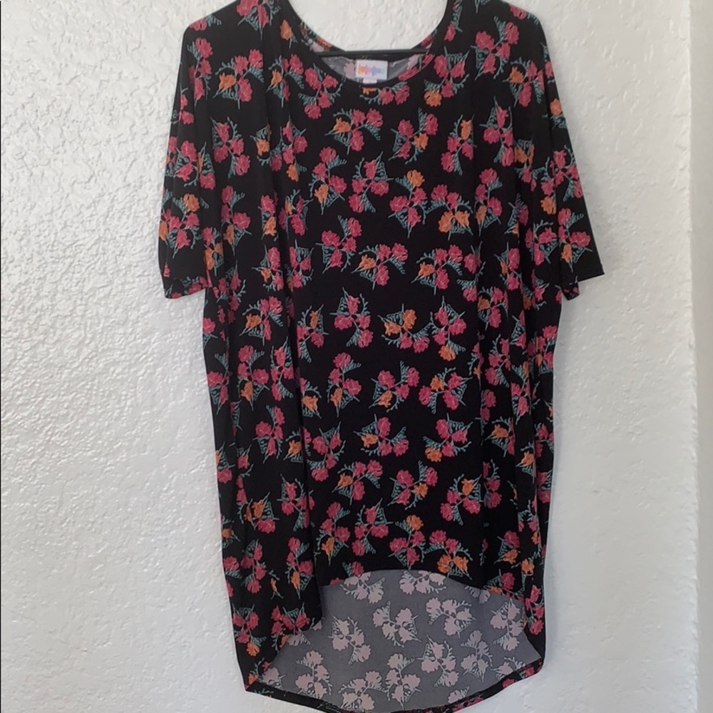 LuLaRoe Irma Tunic